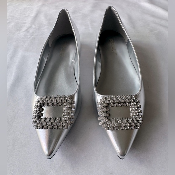 Nine West Jesikes Silver Women's Shoes Flats Size 7 - Picture 1 of 12